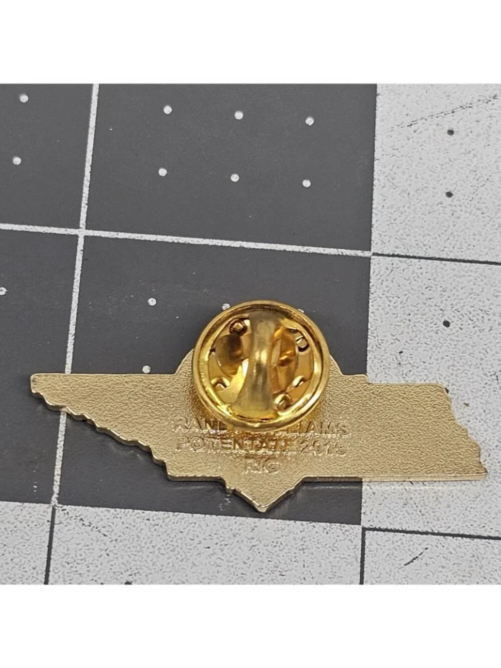 Vintage Al Menah Shriners Tennessee Masonic Lapel Pin Enamel Gold Tone Heart